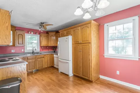 105 May St, Dunn, NC 28334 photo 8
