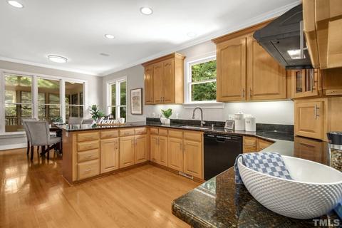 208 Chiselhurst Way, Cary, NC 27513 photo 12