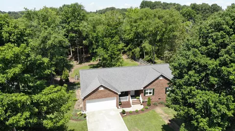 3903 Heidi Dr, High Point, NC 27265 photo 5