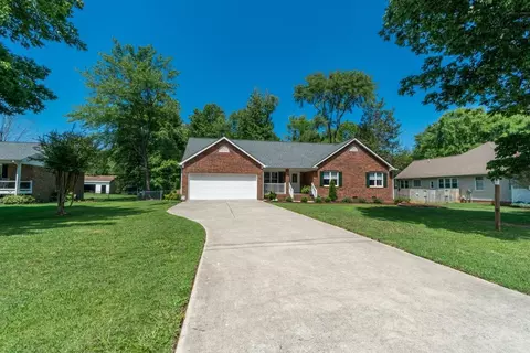 3903 Heidi Dr, High Point, NC 27265 photo 3