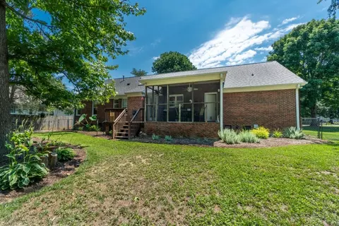 3903 Heidi Dr, High Point, NC 27265 photo 38