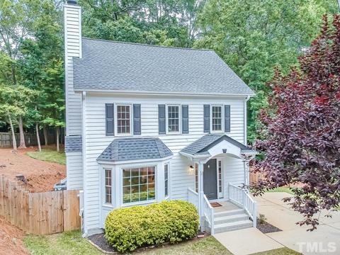 212 Cape Cod Dr, Cary, NC 27511 photo 1