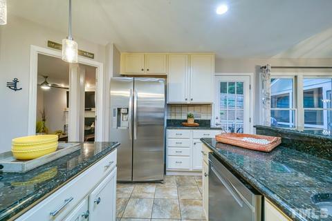 212 Cape Cod Dr, Cary, NC 27511 photo 15