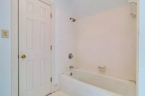 8 Trappers Ct, Durham, NC 27712 photo 34