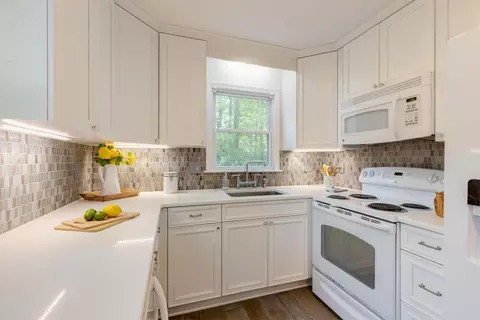 232 Knox Cir, Durham, NC 27701 photo 13