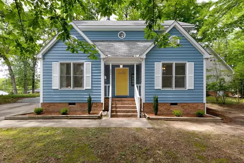 232 Knox Cir, Durham, NC 27701 photo 2