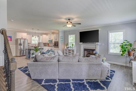 79 Diamond Hill Cir, Garner, NC 27529 photo 2