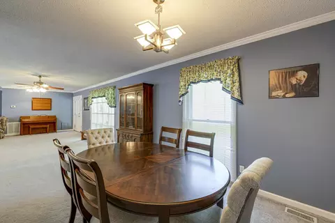 2822 Ellis Rd, Durham, NC 27703 photo 8