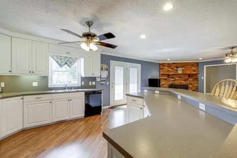 2822 Ellis Rd, Durham, NC 27703 photo 10
