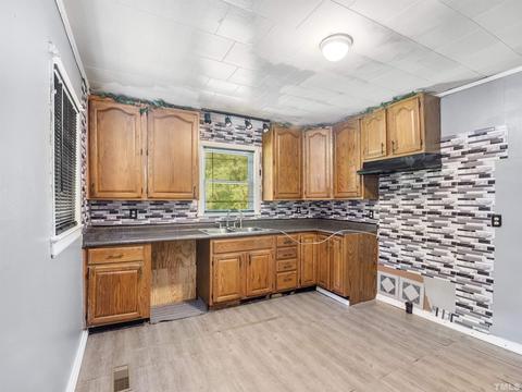 1802 Pritchard Pl, Durham, NC 27707 photo 6