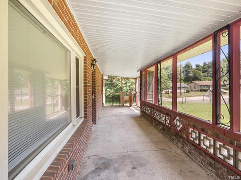 1802 Pritchard Pl, Durham, NC 27707 photo 4