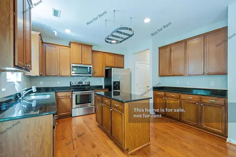 1216 Golden Eagle Dr, Durham, NC 27704 photo 8