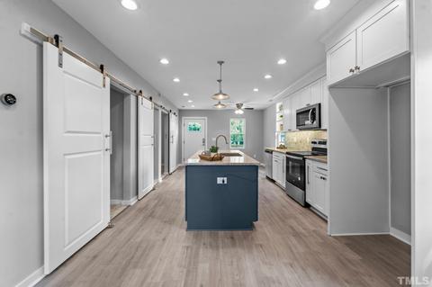 917 S 13th St, Erwin, NC 28339 photo 9