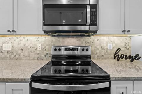917 S 13th St, Erwin, NC 28339 photo 12