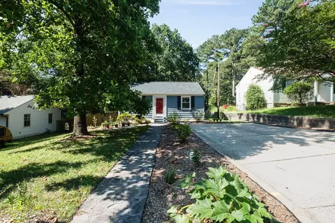 1915 Ward St, Durham, NC 27707 photo 2