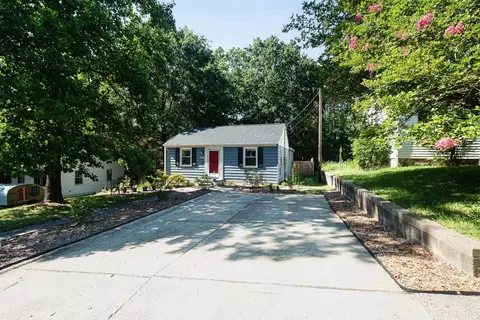 1915 Ward St, Durham, NC 27707 photo 4