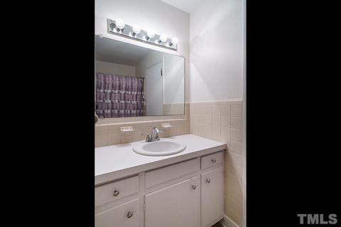 5018 Long Leaf Dr, Durham, NC 27712 photo 19