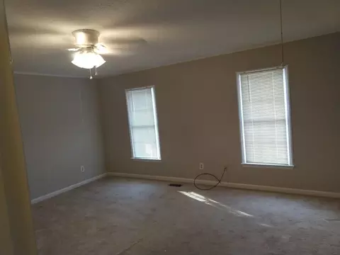 73 Stone Hill Ct, Durham, NC 27704 photo 6