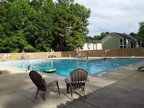 73 Stone Hill Ct, Durham, NC 27704 photo 12