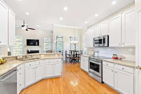 8509 Hampton Chase Ct, Wake Forest, NC 27587 photo 9