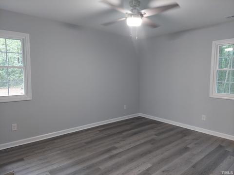 318 Ash St, Smithfield, NC 27577 photo 5