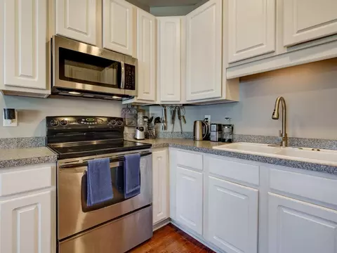 29 Grapevine Trl, Durham, NC 27707 photo 4