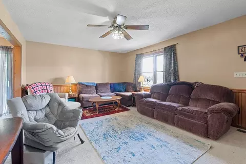 310 Tall Pine Dr, Benson, NC 27504 photo 7