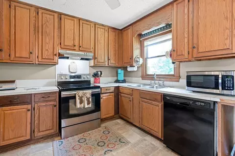 310 Tall Pine Dr, Benson, NC 27504 photo 12
