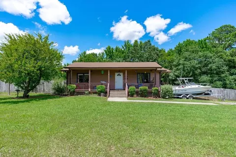 310 Tall Pine Dr, Benson, NC 27504 photo 2