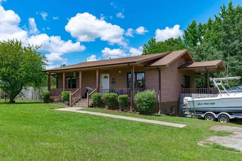 310 Tall Pine Dr, Benson, NC 27504 photo 4