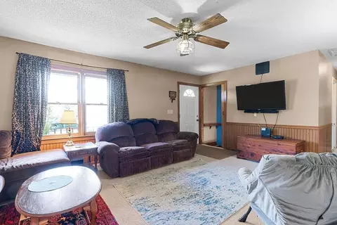 310 Tall Pine Dr, Benson, NC 27504 photo 8