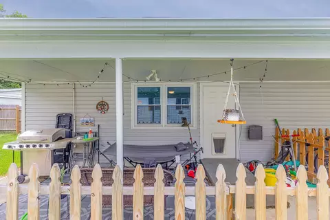 105 4th St, Erwin, NC 28339 photo 17