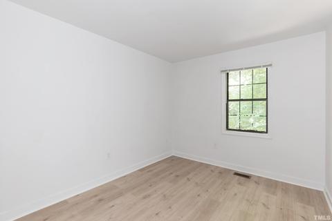50 Willow Bridge Dr, Durham, NC 27707 photo 12