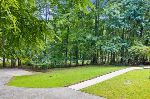 2823 Fox Dr, Durham, NC 27712 photo 5