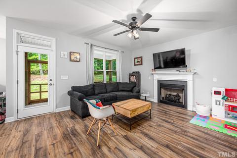 2541 Barwick Dr, Durham, NC 27704 photo 10