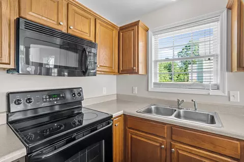 105 Carriage Hill Dr, Stem, NC 27581 photo 9