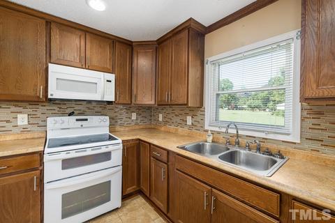 135 Goodwin Rd, Durham, NC 27712 photo 15