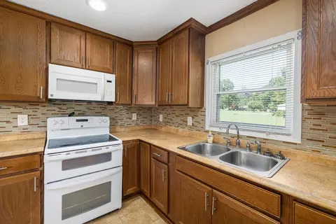 135 Goodwin Rd, Durham, NC 27712 photo 15