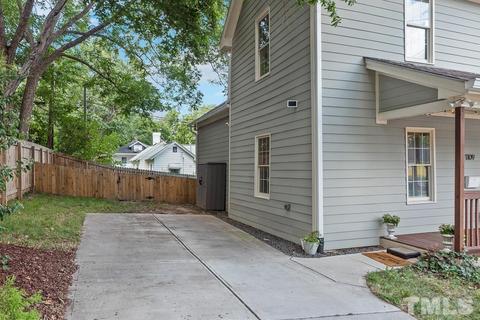 1109 Worth St, Durham, NC 27701 photo 23