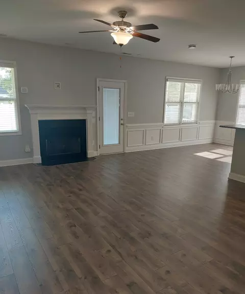 85 Thurman Dr, Selma, NC 27576 photo 3