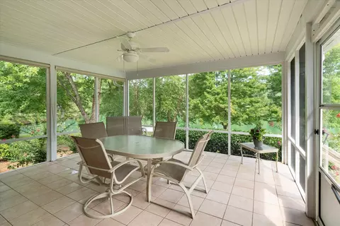 202 Debra Dr, Durham, NC 27704 photo 27