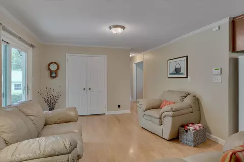 202 Debra Dr, Durham, NC 27704 photo 7