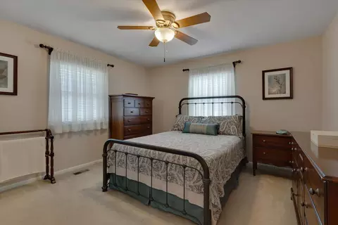202 Debra Dr, Durham, NC 27704 photo 19