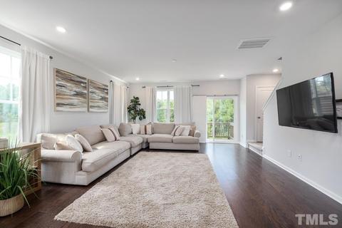 1035 Islip Pl, Durham, NC 27703 photo 10