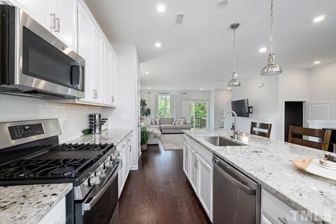 1035 Islip Pl, Durham, NC 27703 photo 7