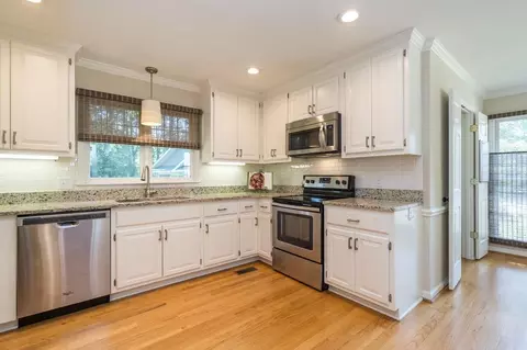 13 Whitburn Pl, Durham, NC 27705 photo 6