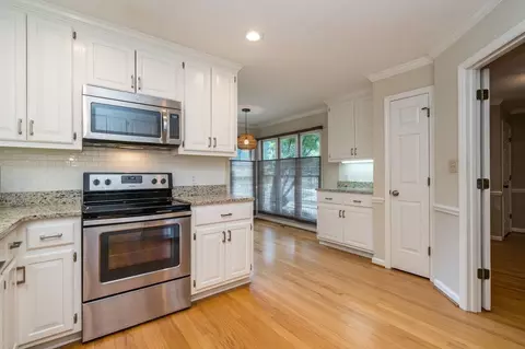 13 Whitburn Pl, Durham, NC 27705 photo 8