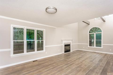 4808 Lazyriver Dr, Durham, NC 27712 photo 4