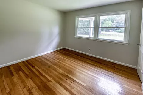 424 Valley Dr, Durham, NC 27704 photo 27
