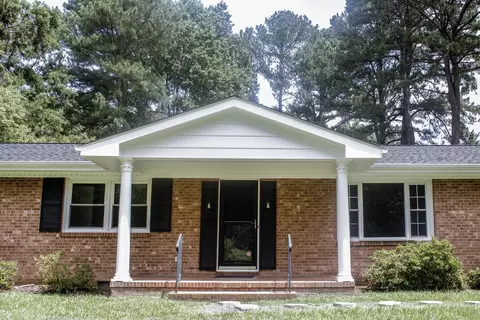 424 Valley Dr, Durham, NC 27704 photo 2